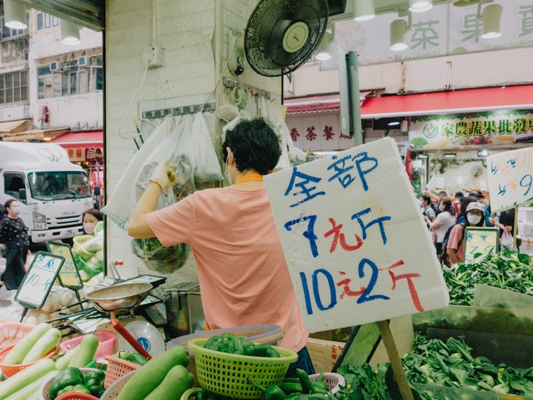 香港一尺等于多少平方米香港房价,香港一尺等于多少米有知道的吗